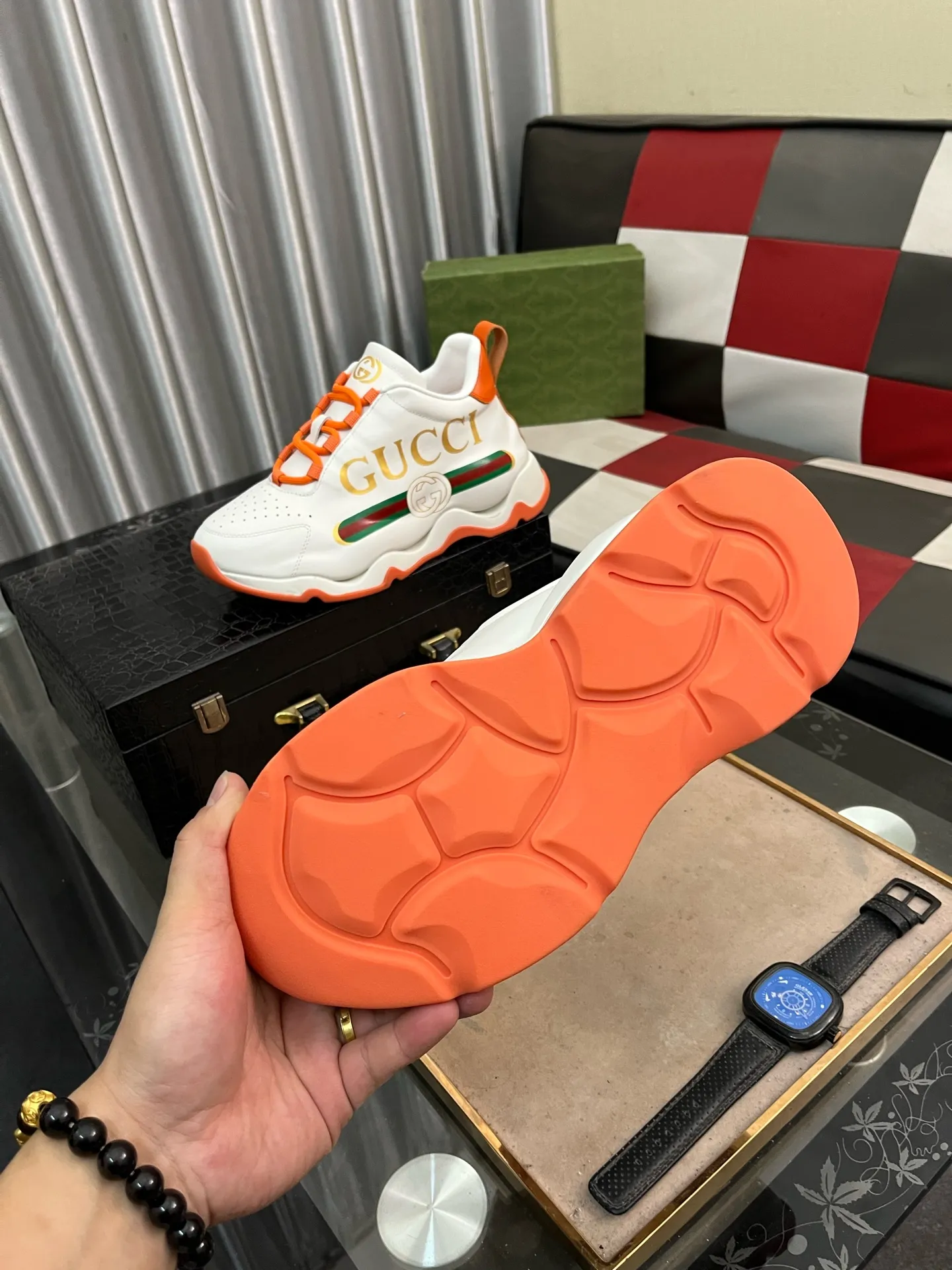 Men's shoes 💰640⌚️⌚️[Gucci] Gucci's latest casual men's shoes, welcome to 1:1 comparison, the most popular Hong Kong counter casual shoes, counter quality, support inspection, high-quality workmanship, the upper is made of Italian imported calfskin, breathable mesh insole original fashion sports outsole, casual fashion, high-end quality, size: 38-442️⃣Colors available